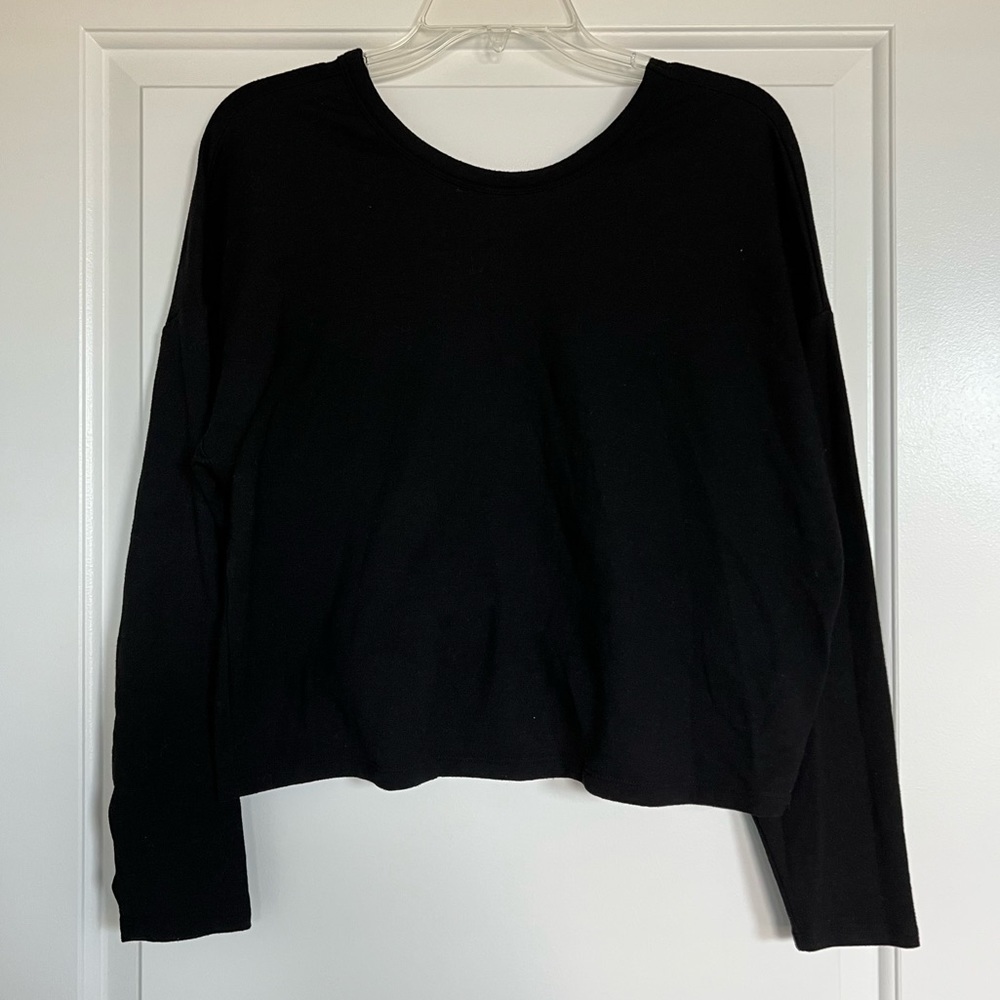 Old Navy Active cinched back top